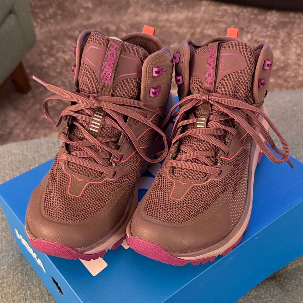 Hoka One One TOA GTX Wide